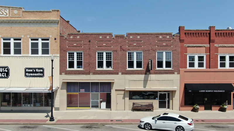 109–111 E. Grand